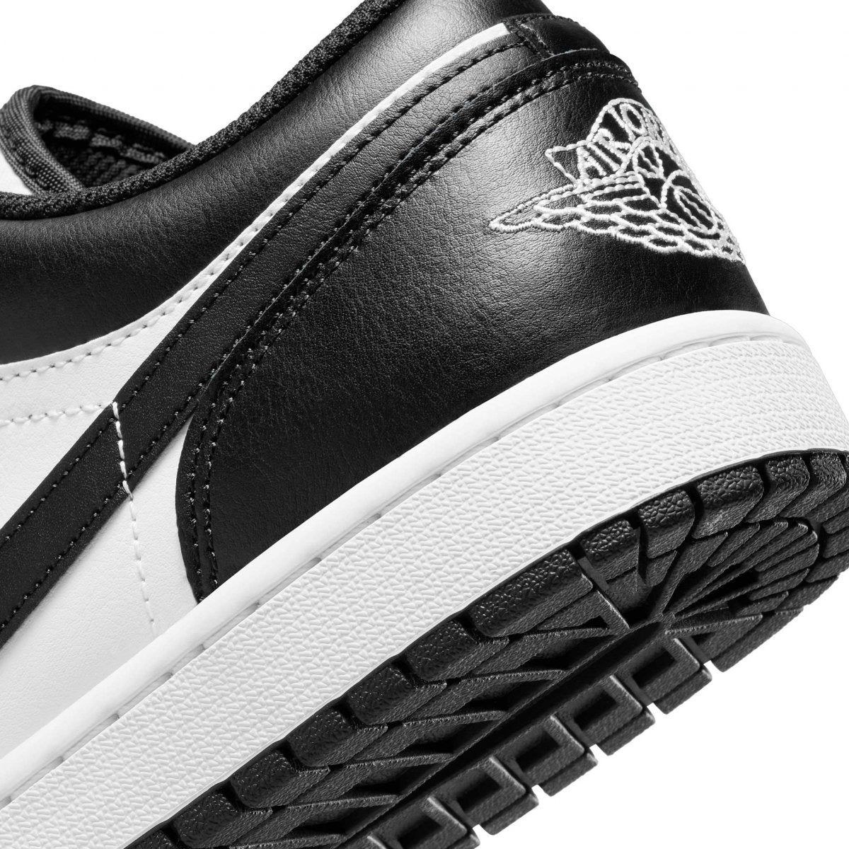Air Jordan 1 Low 'White Black'